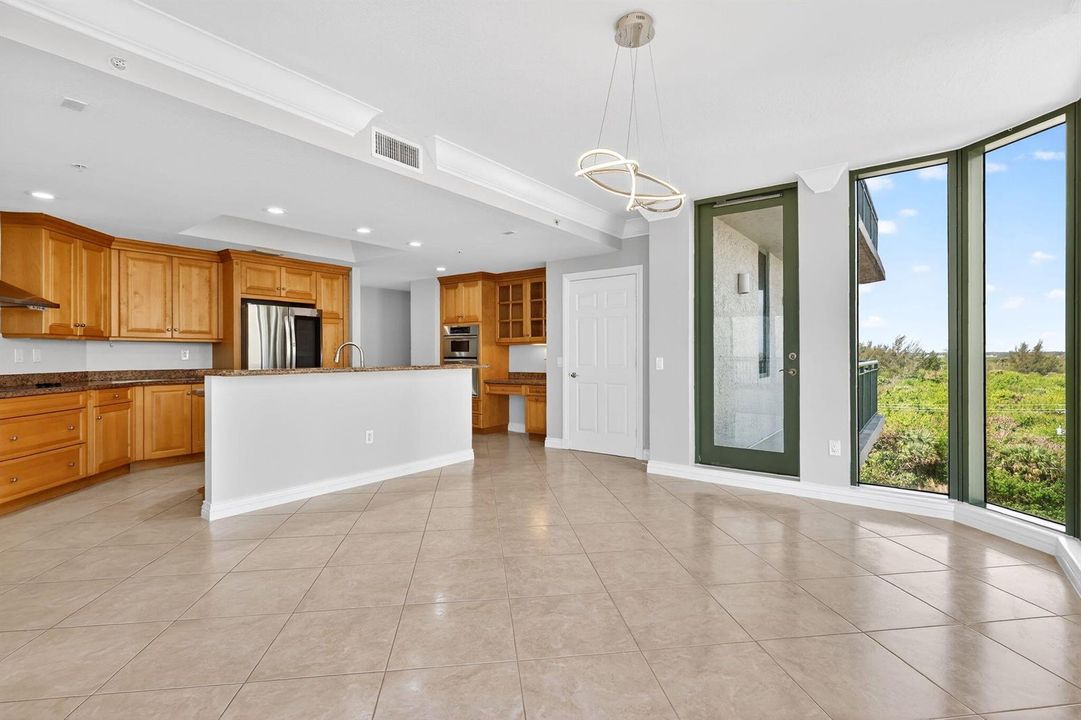 21-web-or-mls-5P1A4833