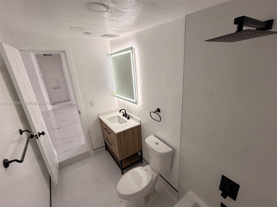 For Sale: $585,000 (3 beds, 2 baths, 1340 Square Feet)