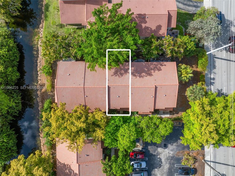 На продажу: $295,000 (2 спален, 1 ванн, 1190 Квадратных фут)
