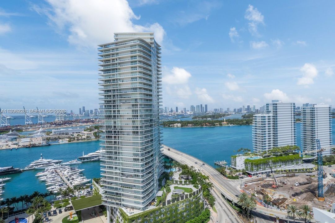 For Sale: $3,800,000 (2 beds, 3 baths, 2158 Square Feet)