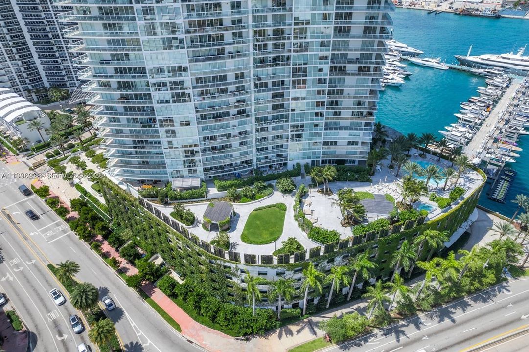 For Sale: $3,800,000 (2 beds, 3 baths, 2158 Square Feet)