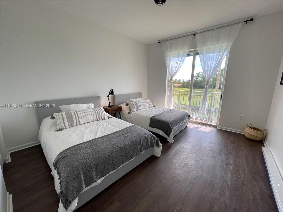 For Rent: $2,950 (3 beds, 2 baths, 1479 Square Feet)
