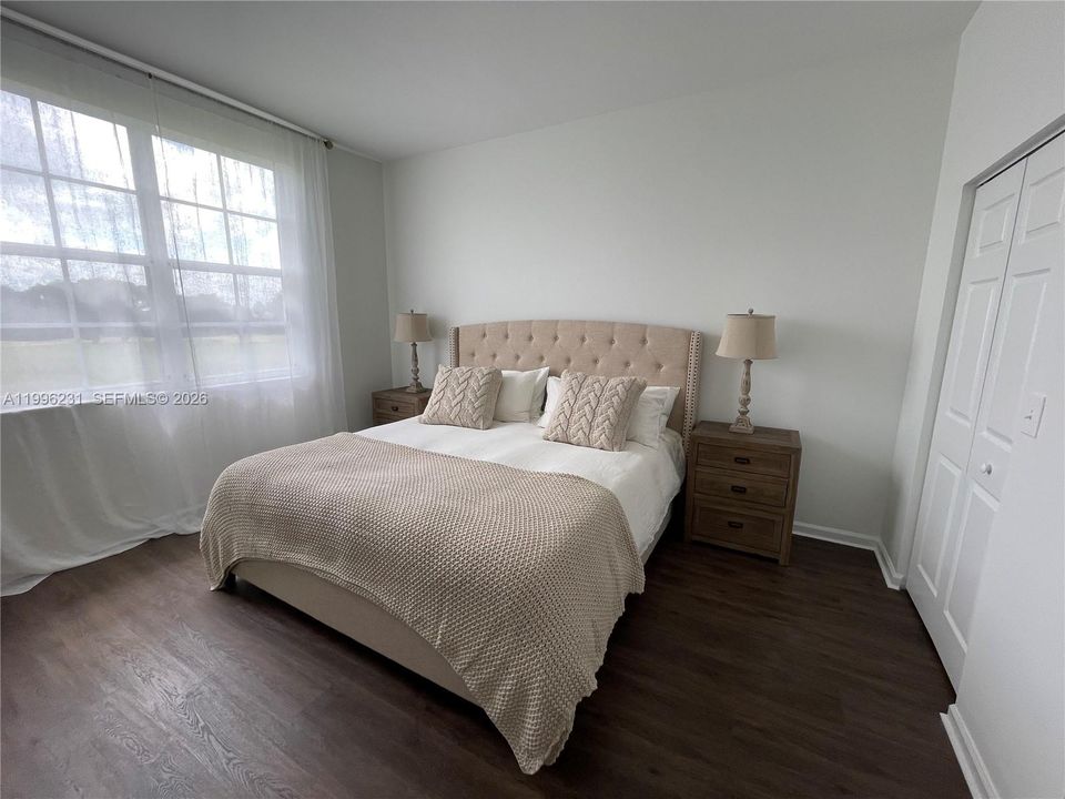 For Rent: $2,950 (3 beds, 2 baths, 1479 Square Feet)