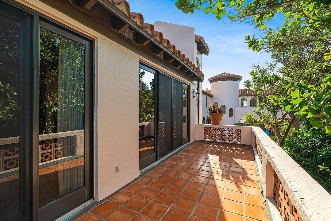 1-Ocean-Ln-HigMedia-089-1280