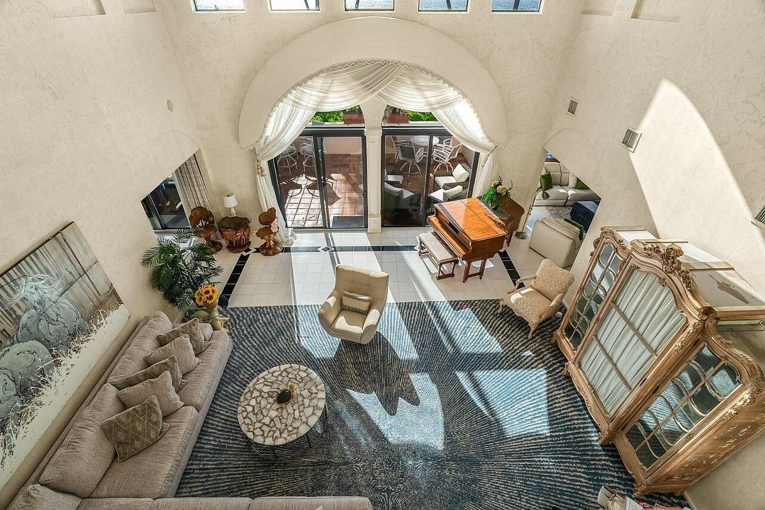 1-Ocean-Ln-HigMedia-066-1280