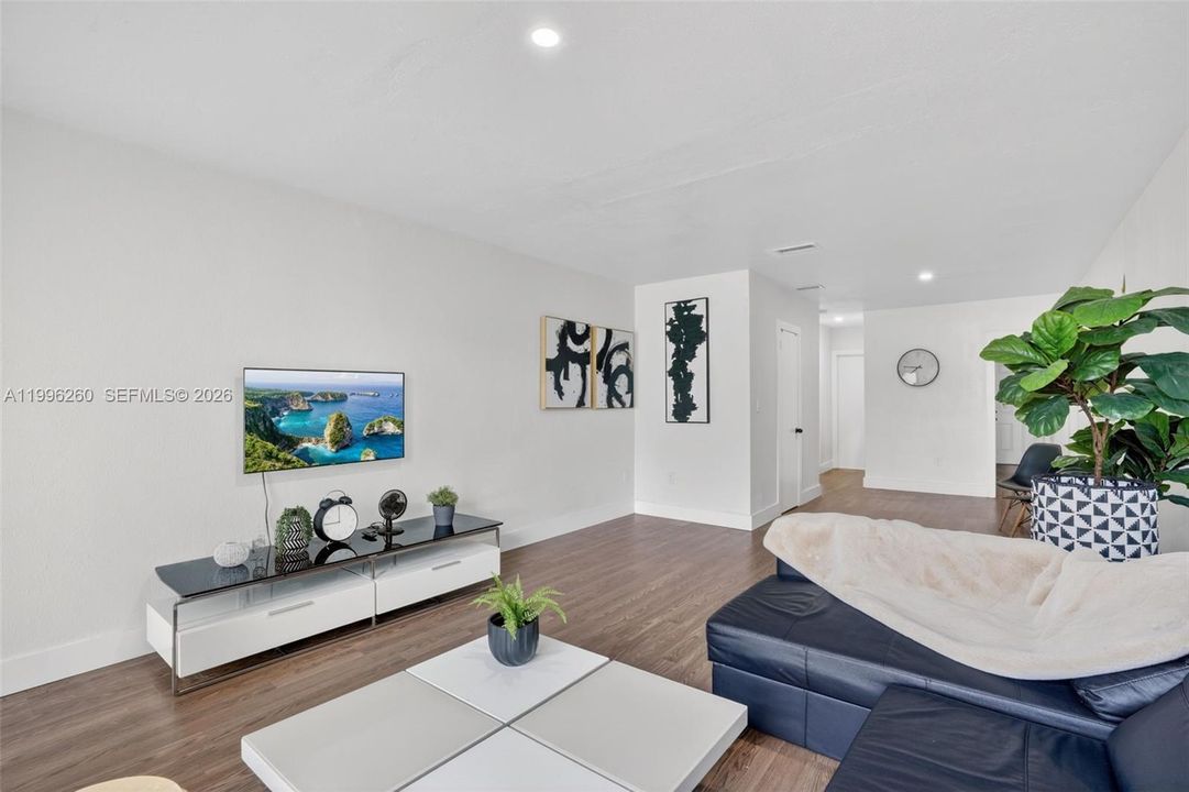 En Venta: $1,499,000 (0 camas, 0 baños, 3081 Pies cuadrados)