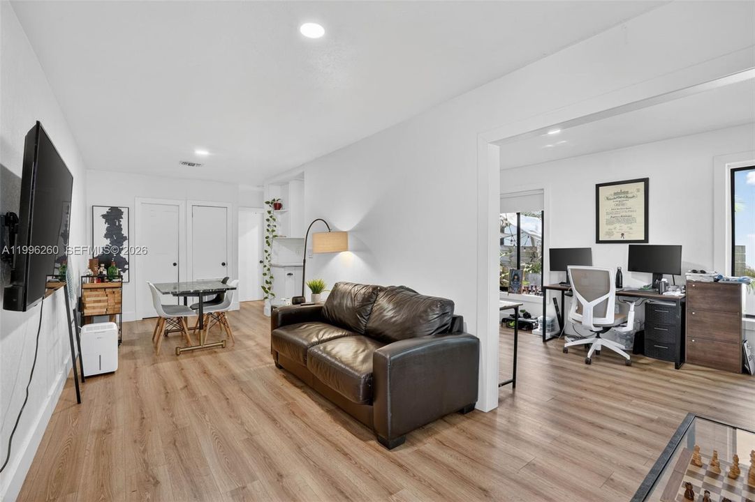 En Venta: $1,499,000 (0 camas, 0 baños, 3081 Pies cuadrados)
