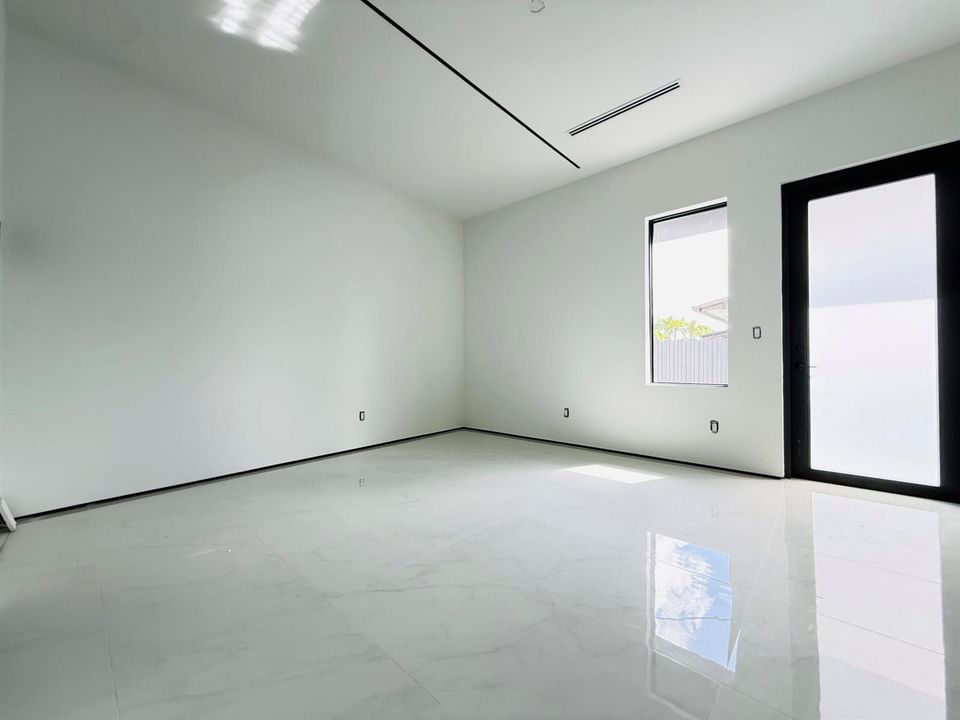 3rd bedroom