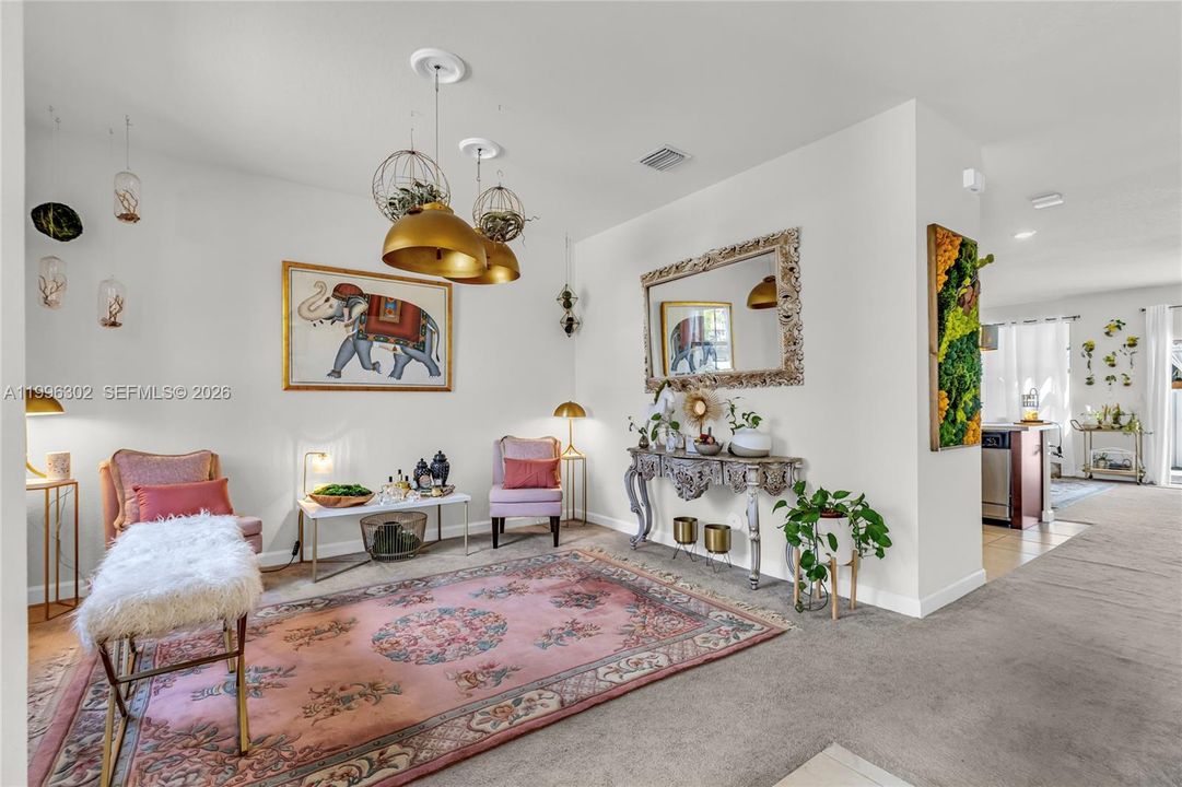 For Sale: $445,000 (2 beds, 2 baths, 1441 Square Feet)