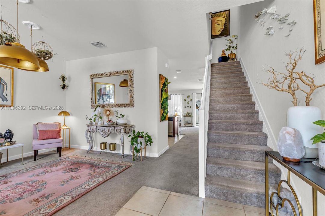 For Sale: $445,000 (2 beds, 2 baths, 1441 Square Feet)