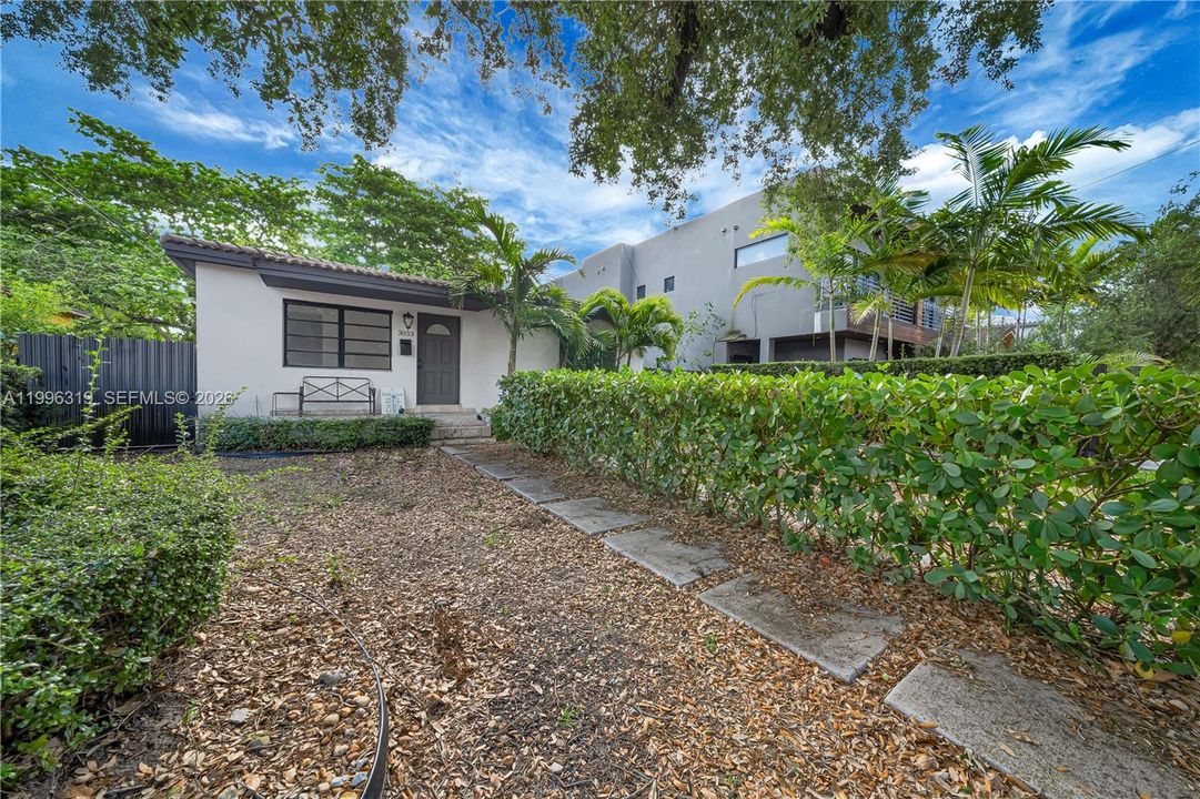 For Sale: $1,445,000 (0 beds, 0 baths, 792 Square Feet)