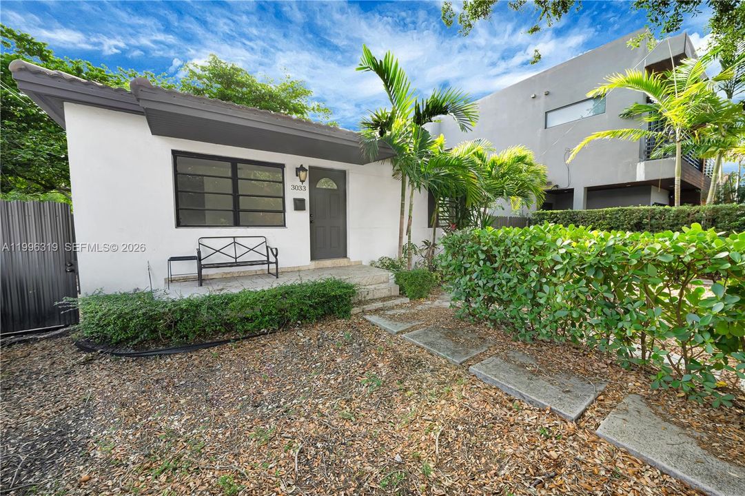 For Sale: $1,445,000 (0 beds, 0 baths, 792 Square Feet)