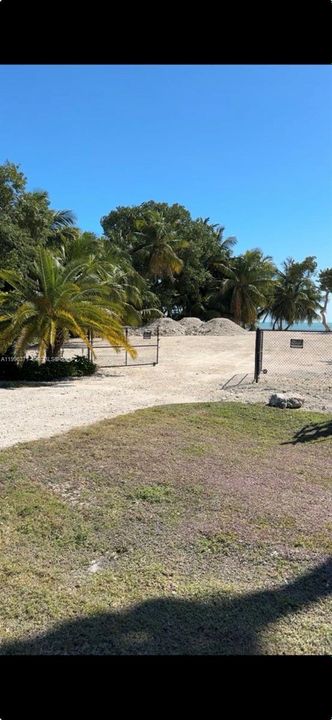 For Sale: $2,799,000 (0.56 acres)