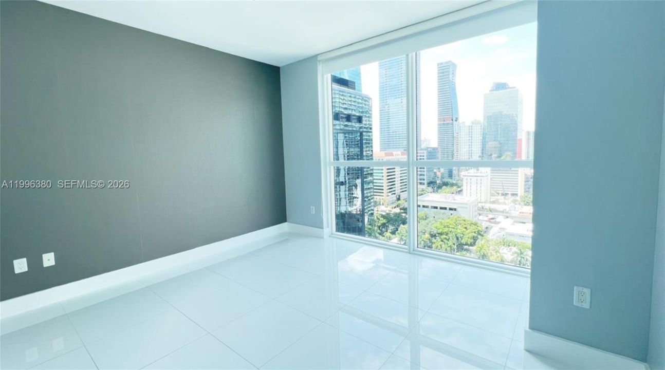 For Sale: $915,000 (2 beds, 2 baths, 1134 Square Feet)