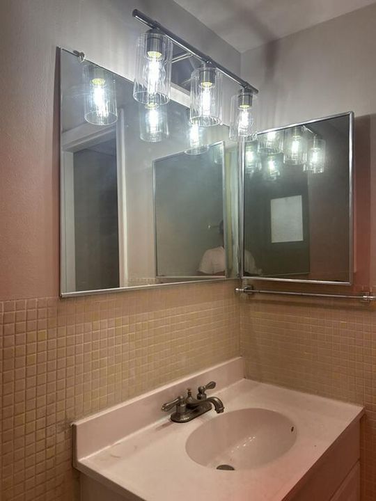 RESIZED NEW BATHROOM LAMP