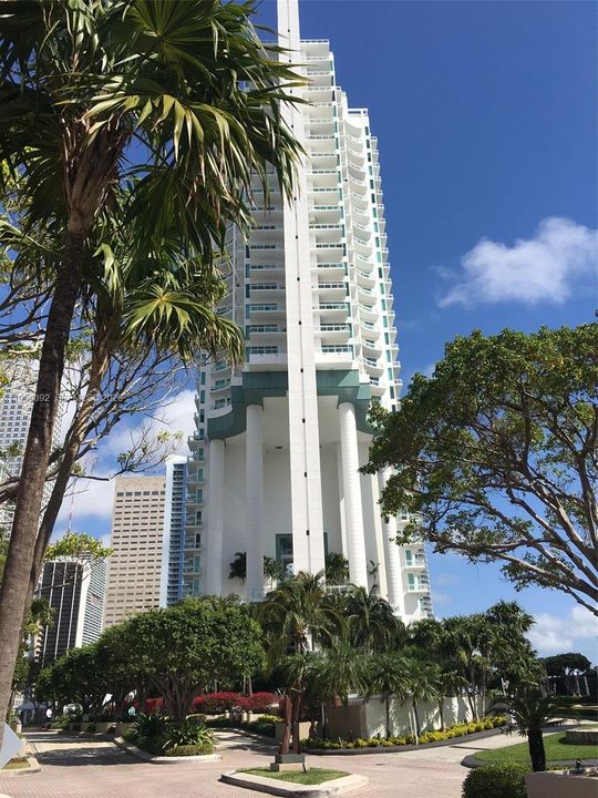 For Sale: $20,000,000 (4 beds, 4 baths, 4515 Square Feet)