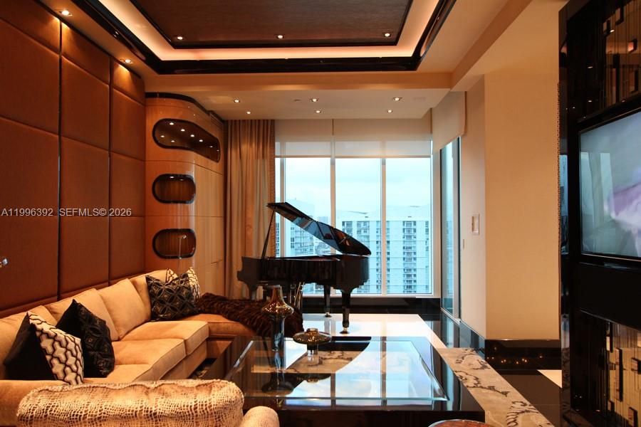 For Sale: $20,000,000 (4 beds, 4 baths, 4515 Square Feet)