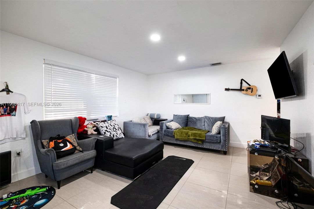 For Sale: $595,000 (0 beds, 0 baths, 1959 Square Feet)