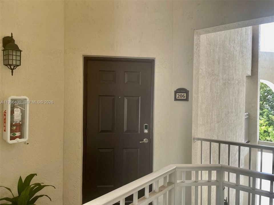 Active With Contract: $429,000 (3 beds, 2 baths, 1500 Square Feet)