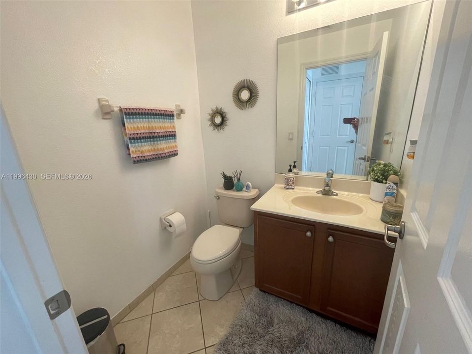 Active With Contract: $429,000 (3 beds, 2 baths, 1500 Square Feet)