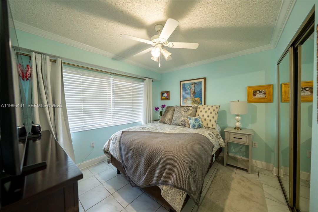 Activo con contrato: $234,900 (2 camas, 2 baños, 1207 Pies cuadrados)