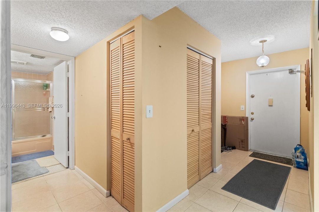 En Venta: $69,900 (1 camas, 2 baños, 850 Pies cuadrados)