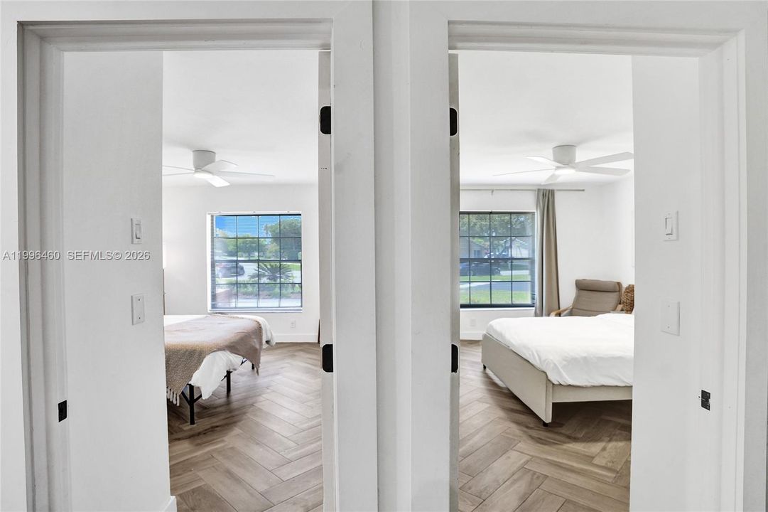 En Venta: $1,100,000 (4 camas, 2 baños, 2330 Pies cuadrados)