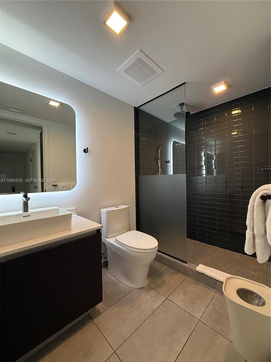 For Sale: $355,000 (0 beds, 1 baths, 446 Square Feet)