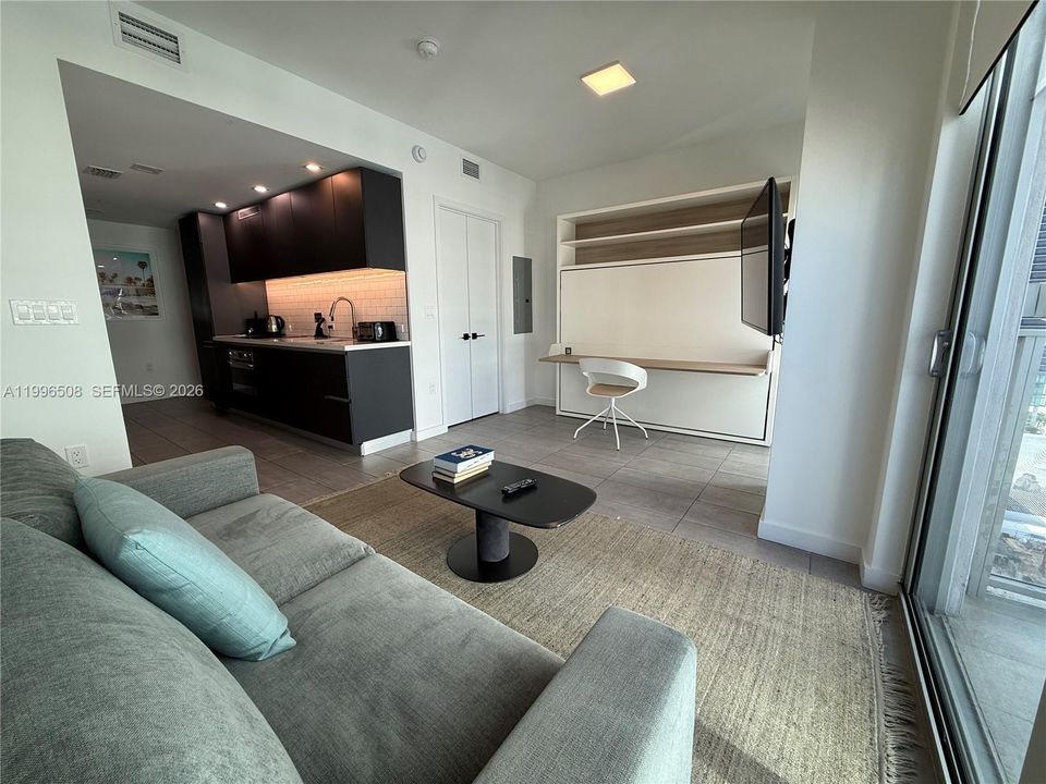 For Sale: $355,000 (0 beds, 1 baths, 446 Square Feet)