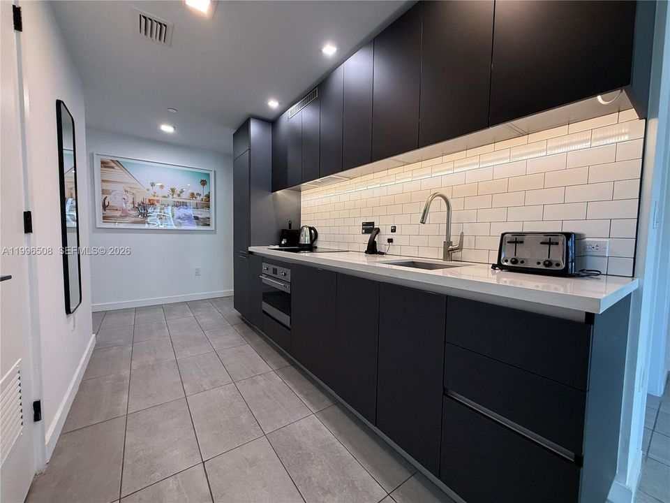 For Sale: $355,000 (0 beds, 1 baths, 446 Square Feet)