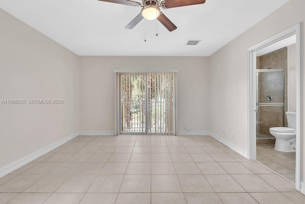 Active With Contract: $320,000 (2 beds, 2 baths, 1250 Square Feet)