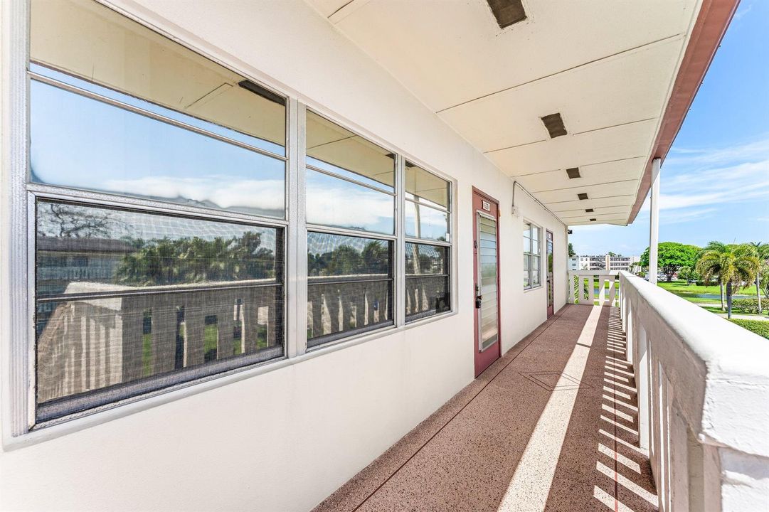 002-629FanshawO-BocaRaton-FL-33434-SMALL