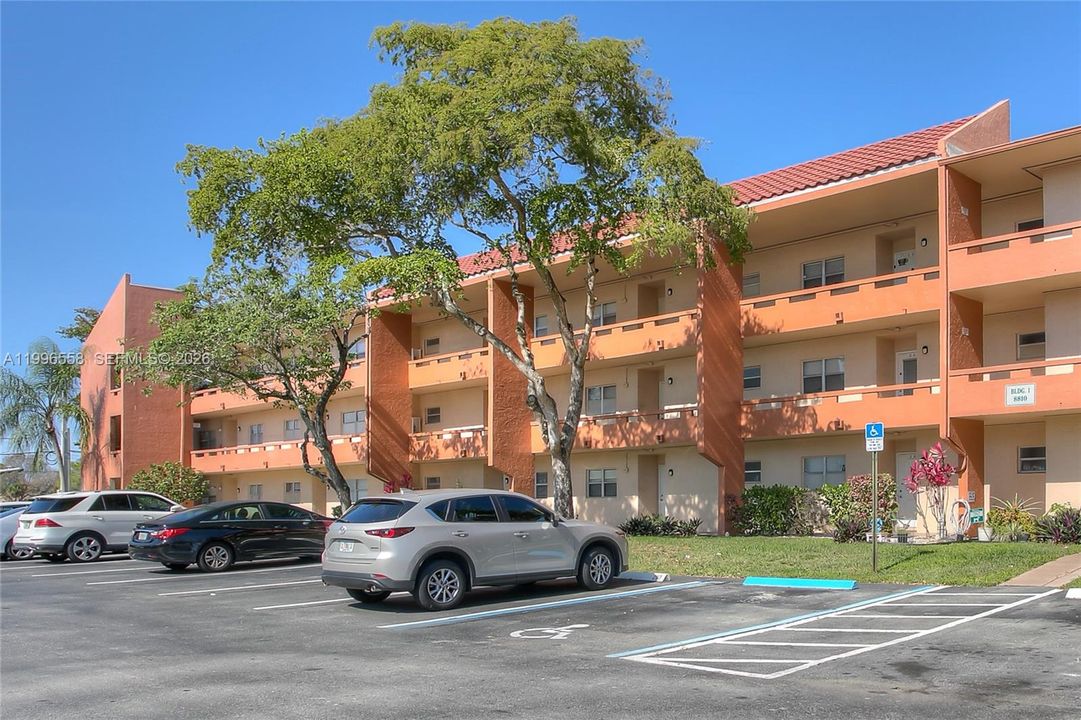 En Venta: $139,900 (2 camas, 2 baños, 920 Pies cuadrados)