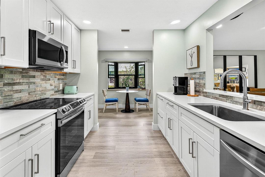 010-8560SoutheastEaglewoodWay-HobeSound-