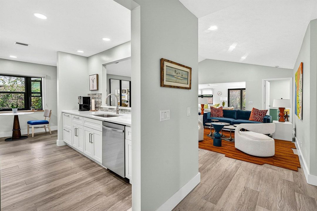 008-8560SoutheastEaglewoodWay-HobeSound-