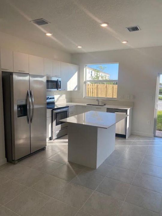 WESTVIEW KITCHEN