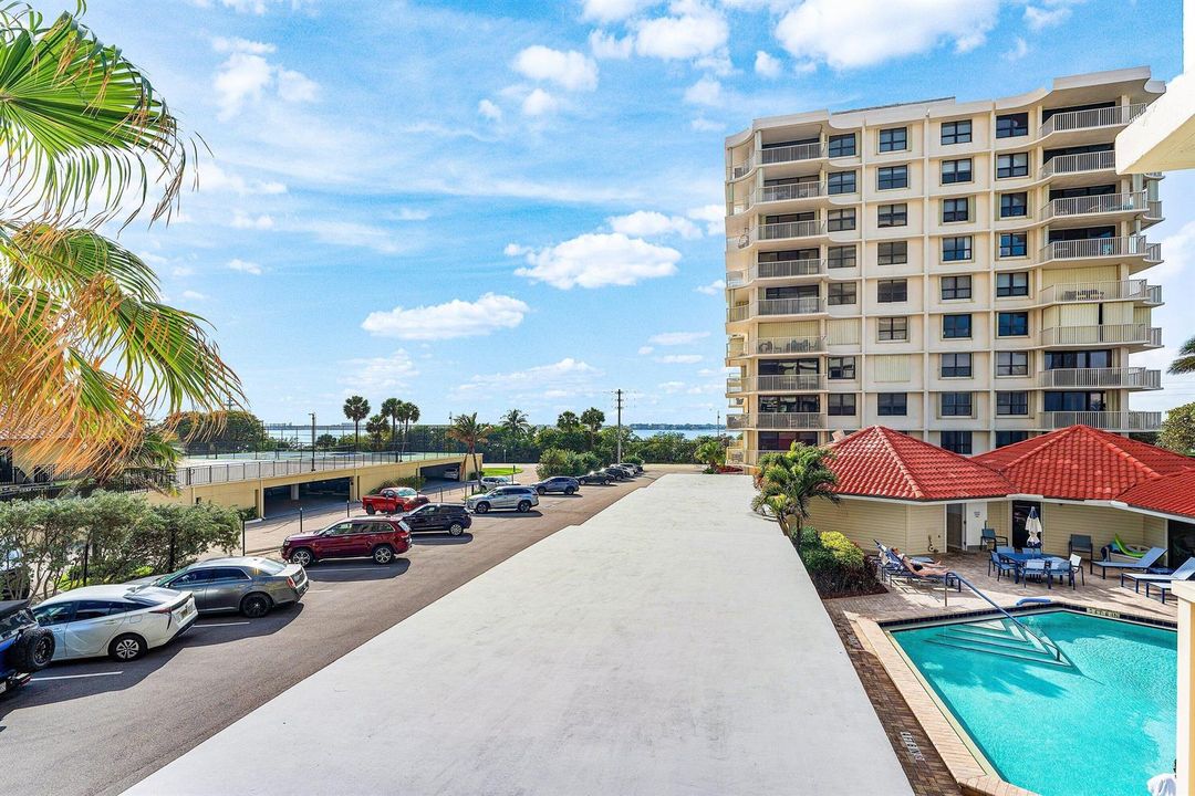 024-5480NorthOceanDrive-A1C-RivieraBeach