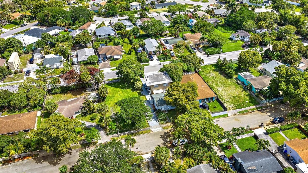 En Venta: $1,150,000 (0 camas, 0 baños, 2418 Pies cuadrados)