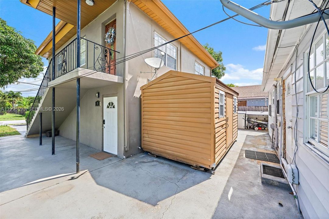 En Venta: $1,150,000 (0 camas, 0 baños, 2418 Pies cuadrados)