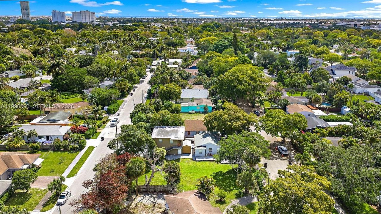 En Venta: $1,150,000 (0 camas, 0 baños, 2418 Pies cuadrados)