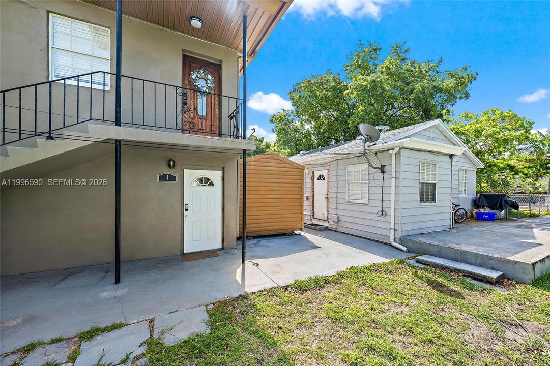 En Venta: $1,150,000 (0 camas, 0 baños, 2418 Pies cuadrados)
