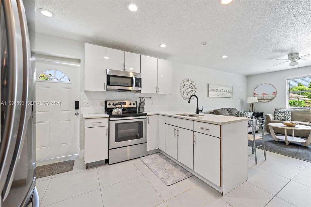 En Venta: $1,150,000 (0 camas, 0 baños, 2418 Pies cuadrados)