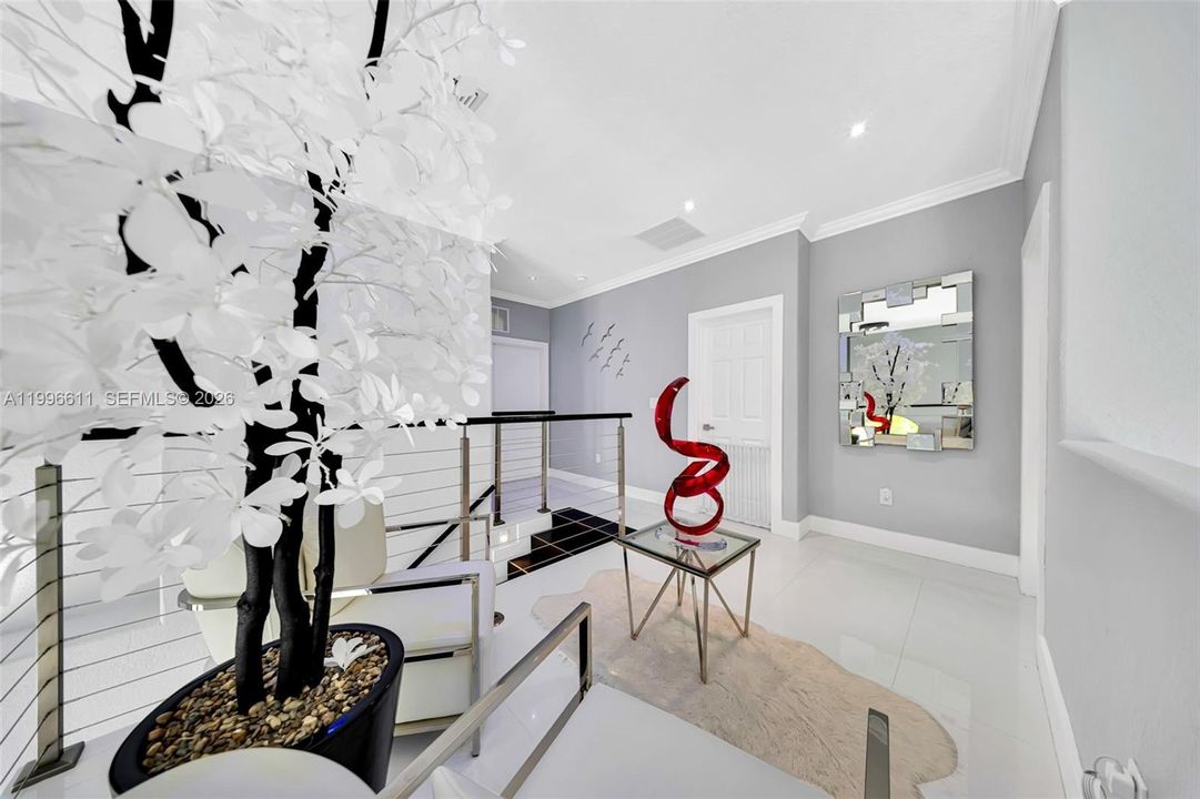 Activo con contrato: $950,000 (4 camas, 3 baños, 2580 Pies cuadrados)