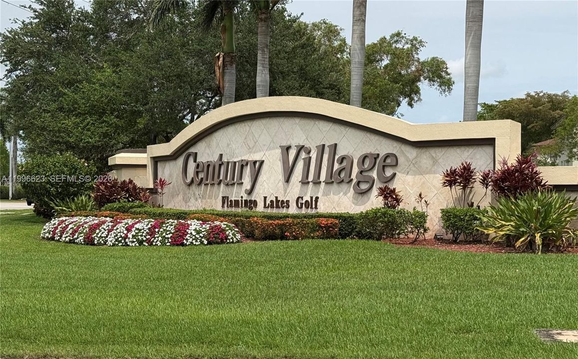 For Sale: $139,900 (2 beds, 1 baths, 954 Square Feet)