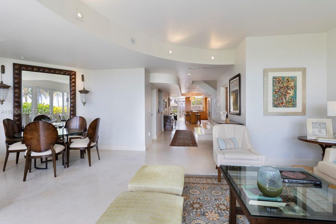 En Venta: $5,100,000 (4 camas, 6 baños, 3254 Pies cuadrados)