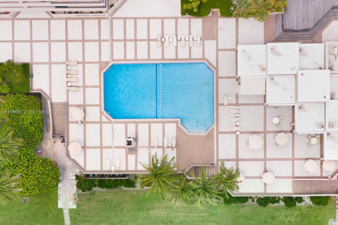 En Venta: $5,100,000 (4 camas, 6 baños, 3254 Pies cuadrados)