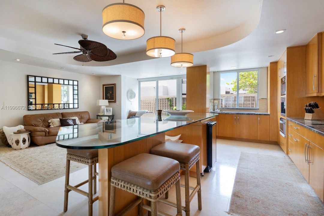 En Venta: $5,100,000 (4 camas, 6 baños, 3254 Pies cuadrados)
