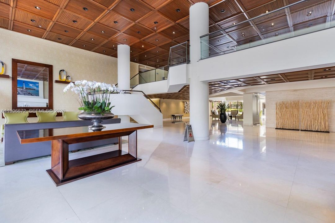 En Venta: $5,100,000 (4 camas, 6 baños, 3254 Pies cuadrados)