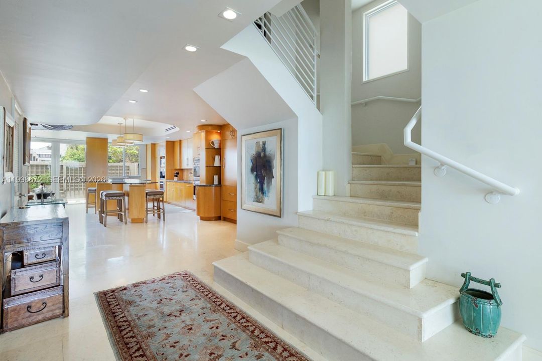 En Venta: $5,100,000 (4 camas, 6 baños, 3254 Pies cuadrados)