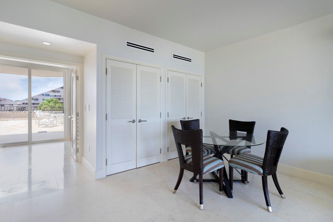 En Venta: $5,100,000 (4 camas, 6 baños, 3254 Pies cuadrados)